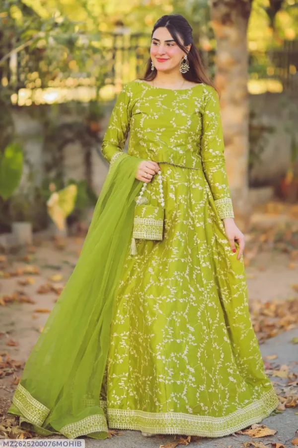 3 Pcs Women's Stitched Shamoz Silk Embroidered Maxi Suit
