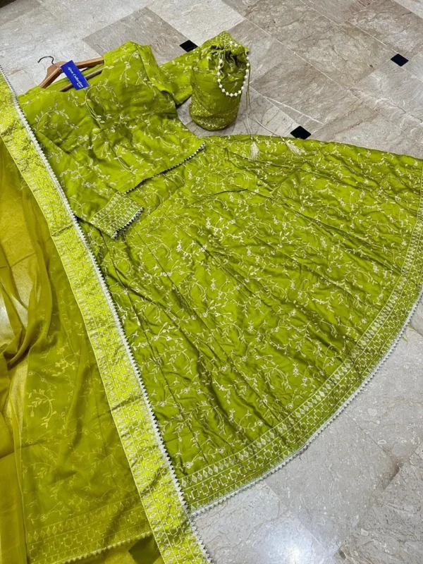 3 Pcs Women's Stitched Shamoz Silk Embroidered Maxi Suit