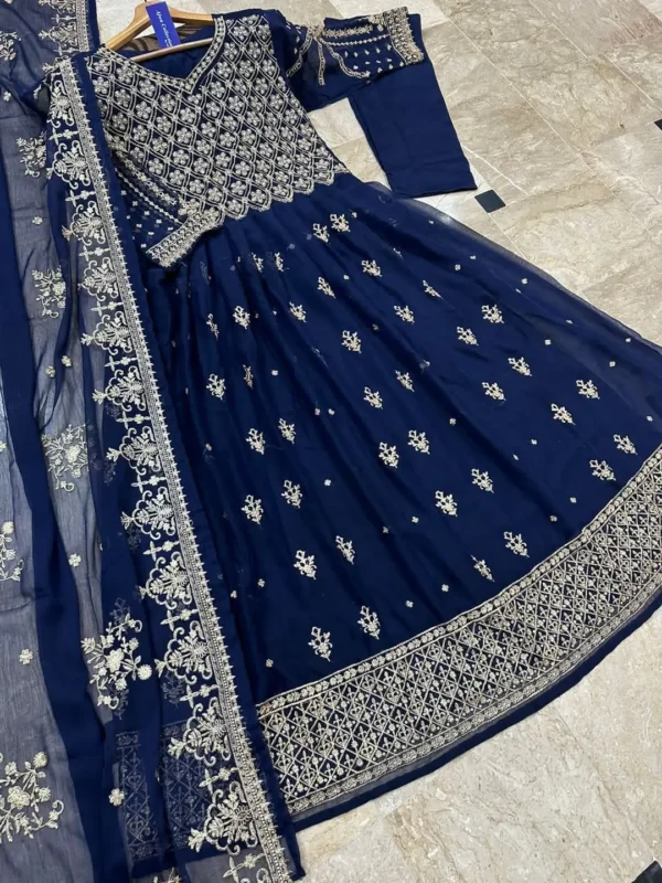 3 Pcs Women's Stitched Chiffon Embroidered Maxi Suit